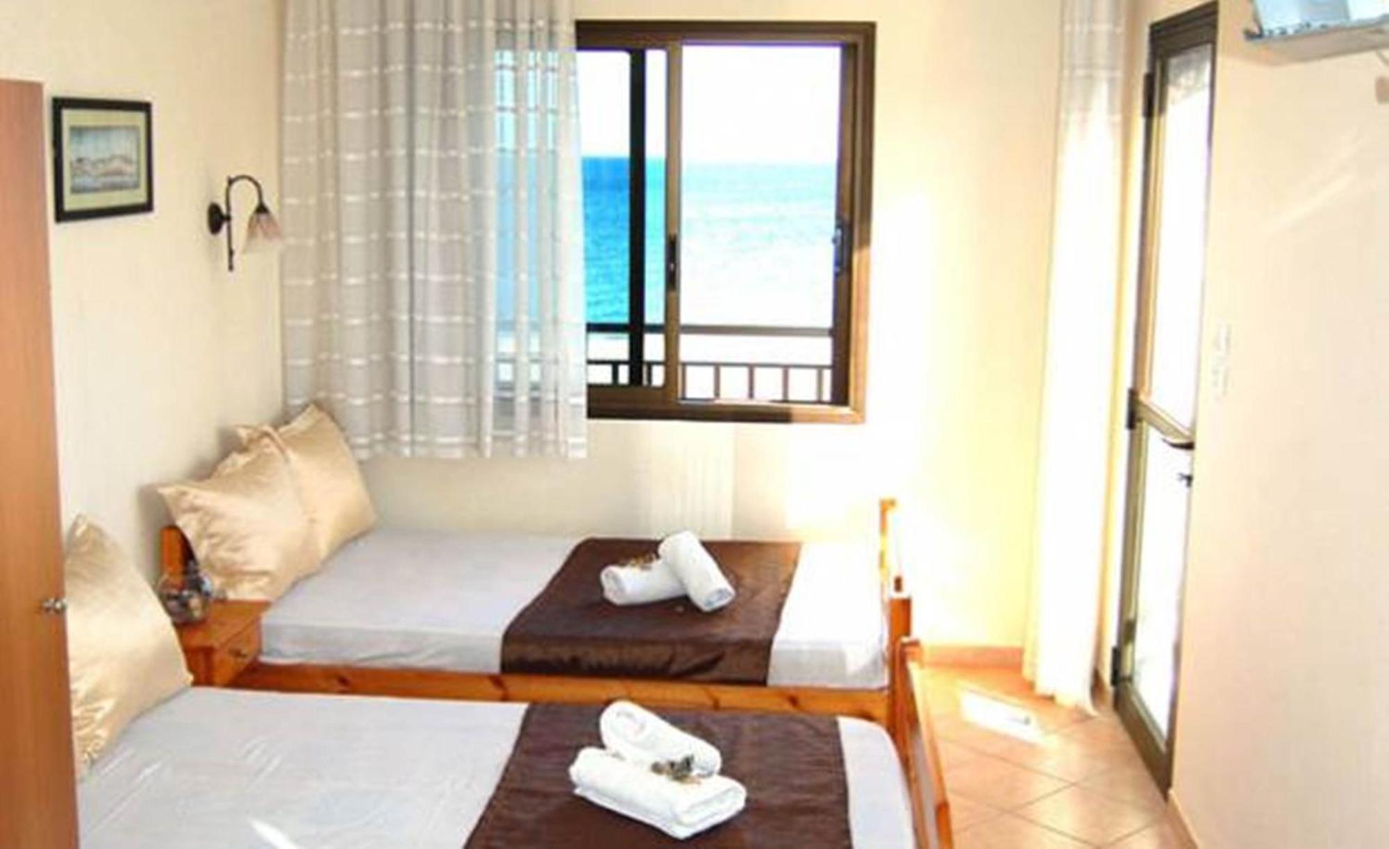 Melachrini Apartments Nea Vrasna Ngoại thất bức ảnh