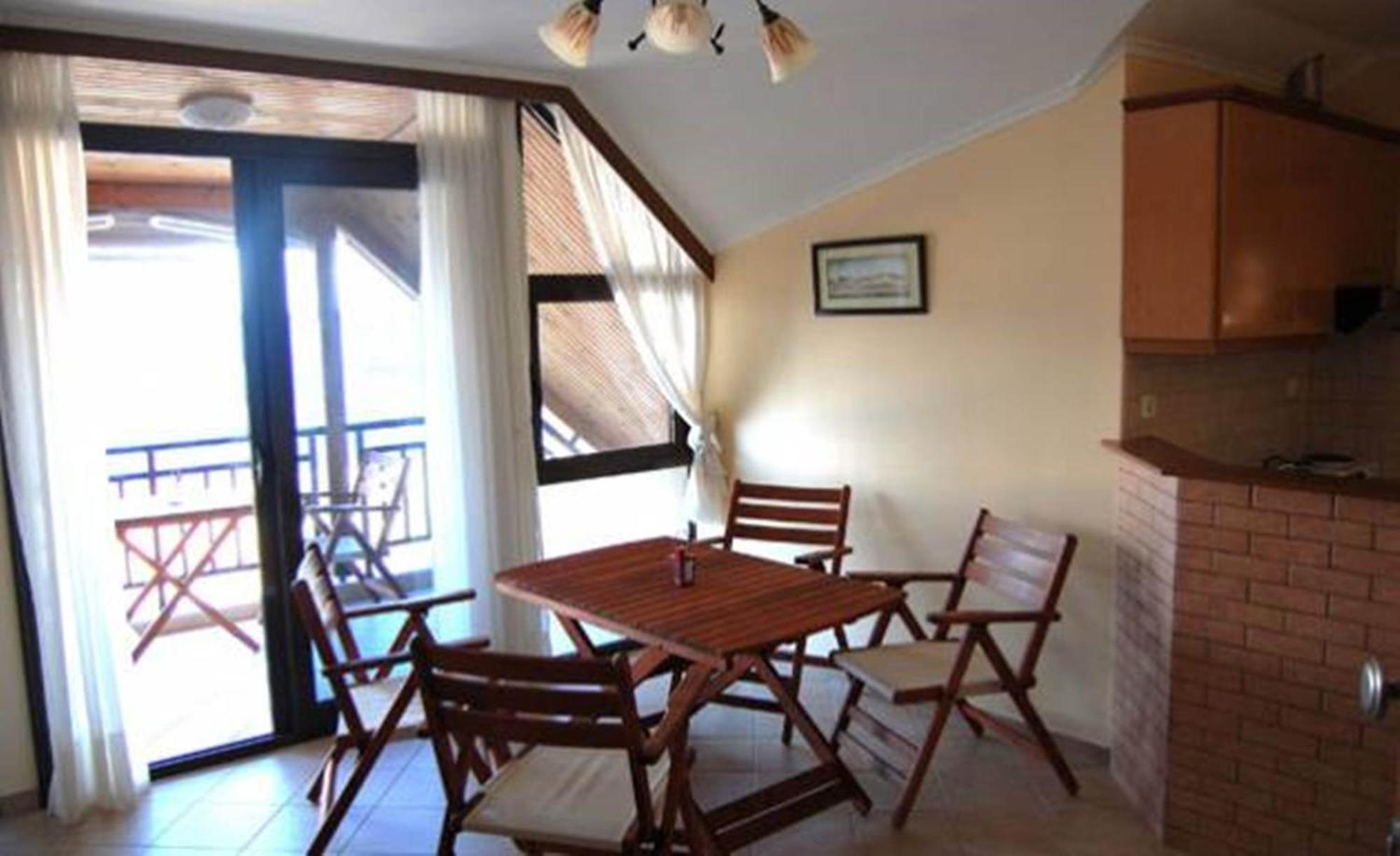 Melachrini Apartments Nea Vrasna Phòng bức ảnh