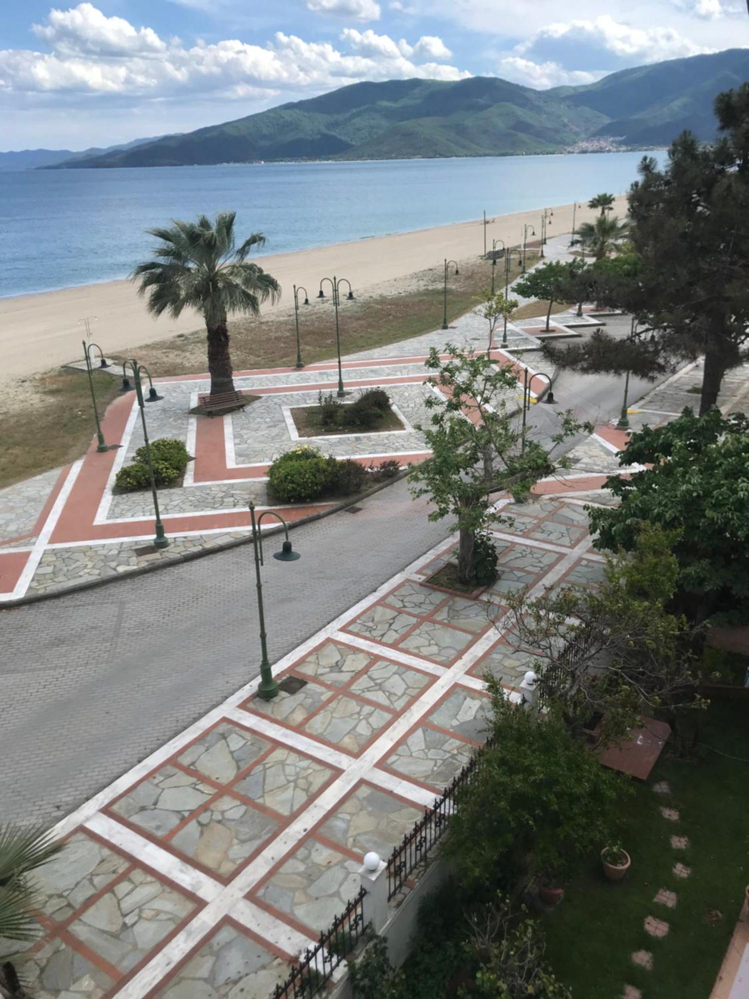 Melachrini Apartments Nea Vrasna Ngoại thất bức ảnh
