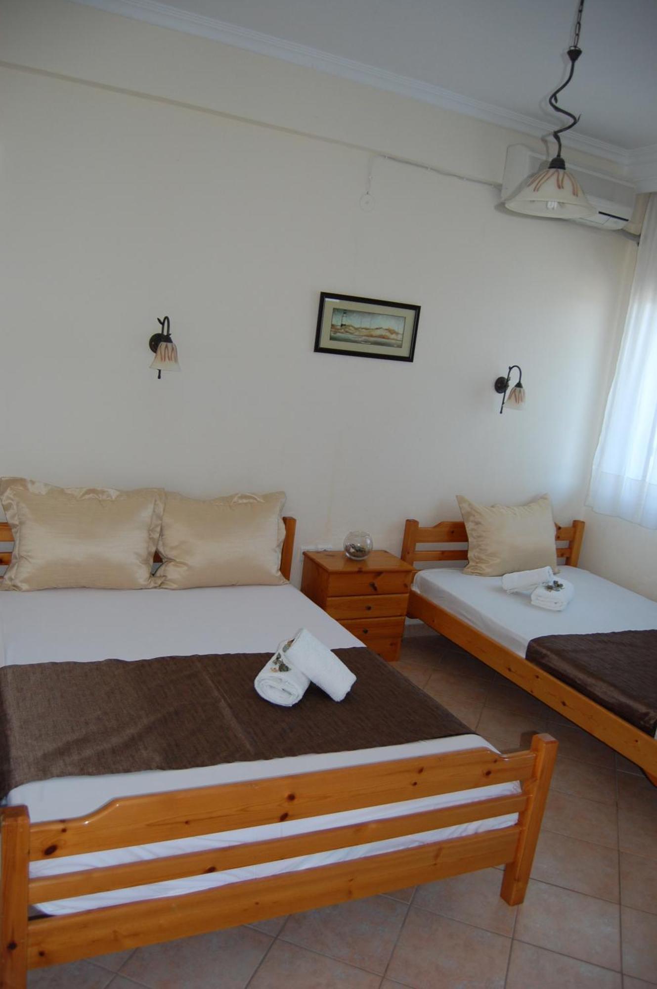 Melachrini Apartments Nea Vrasna Ngoại thất bức ảnh