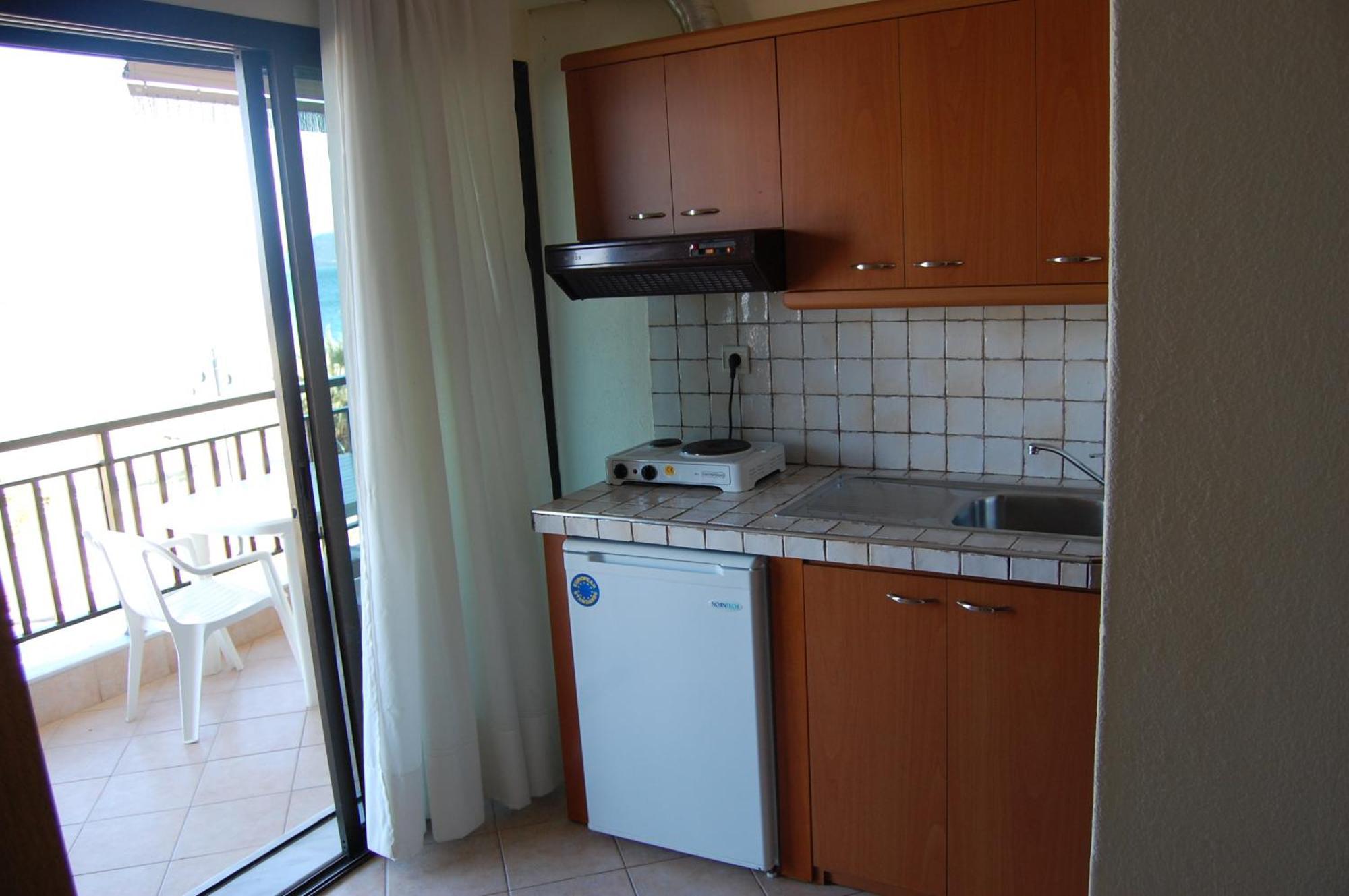 Melachrini Apartments Nea Vrasna Ngoại thất bức ảnh