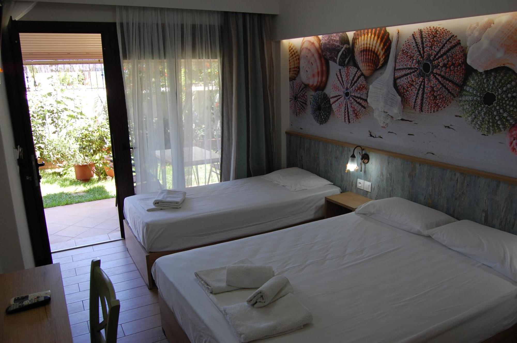 Melachrini Apartments Nea Vrasna Ngoại thất bức ảnh